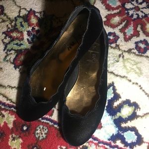 French Sole scalloped flats